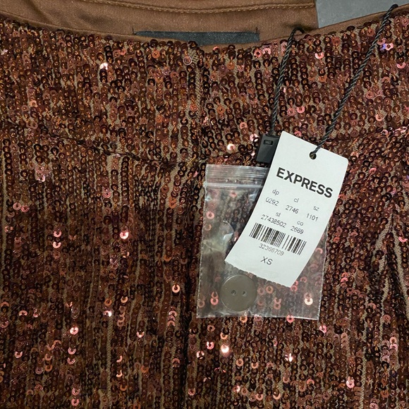 NEW EXPRESS $108 RICH ESPRESSO HIGH WAISTED SEQUIN PLEATED CROPPED PANTS - Picture 3 of 6